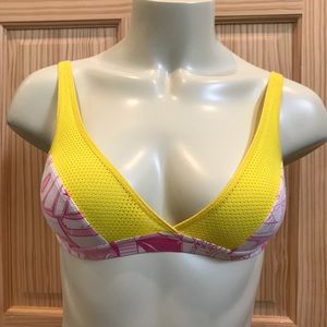Victoria’s Secret Pink bralette